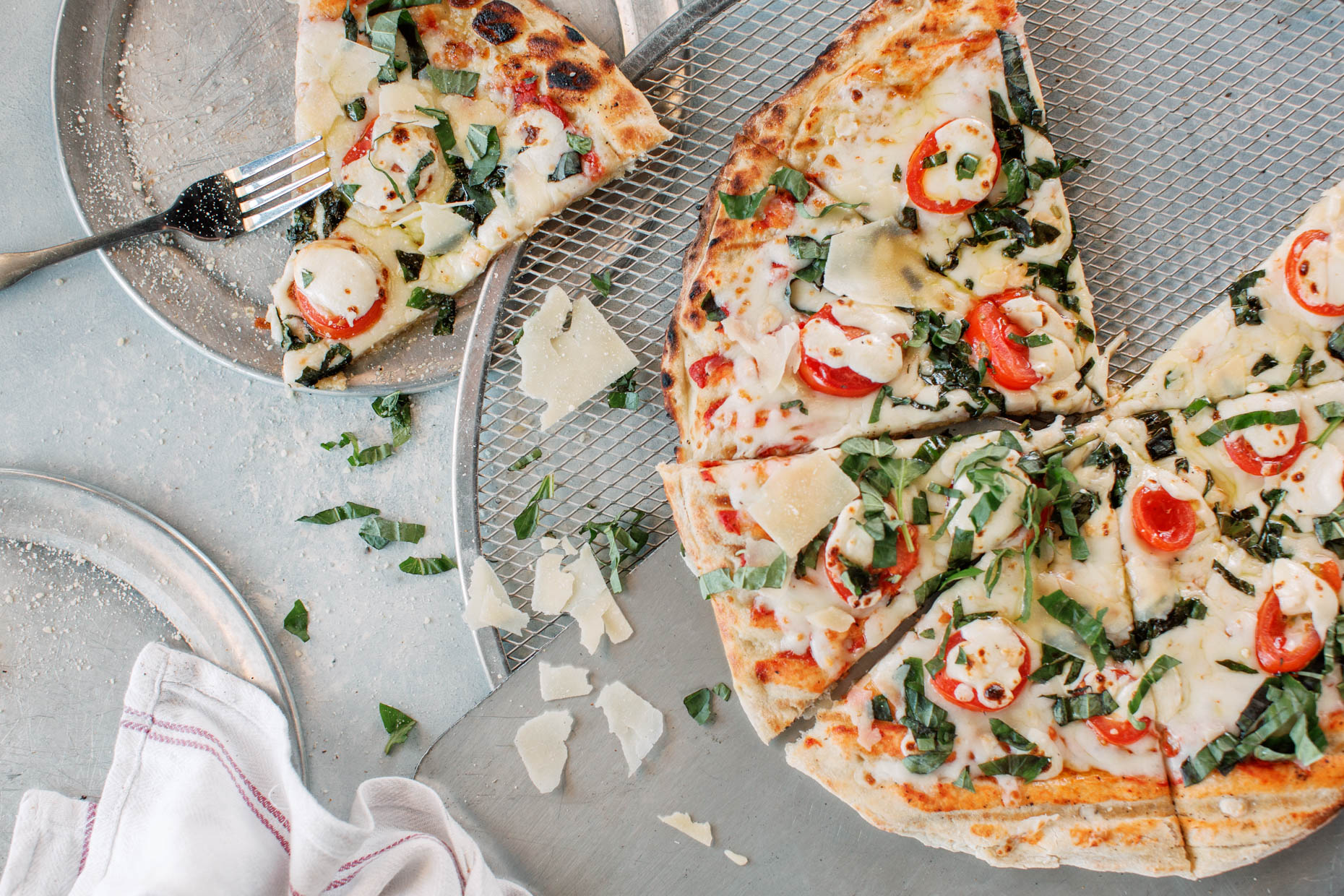 artisan pizza food photography for local pizza restaurant