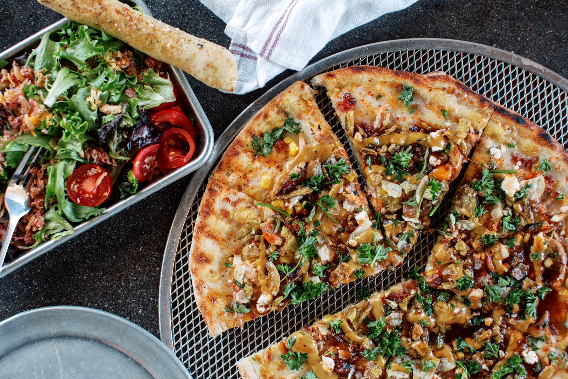 food photography for local pizza restaurant